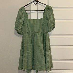 Gingham Puff-sleeve printed dress